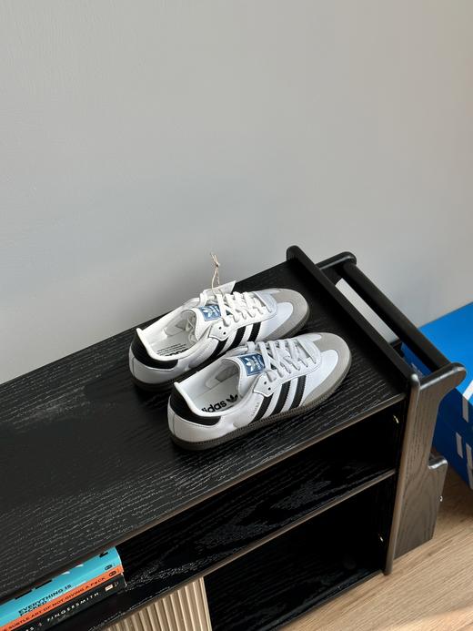 点此购买 阿迪Originals Samba男女款德训板鞋 98 339884 商品图6