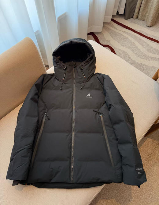 原单正品凯乐石达古连帽鹅绒羽绒服 小码女生可以穿 
鹅绒清仓了哈  黑色只有S了   灰色 码数齐
700蓬鹅绒填充，轻盈保暖，面料又防水防脏，特别好打理！
断码亏本特价 商品图12