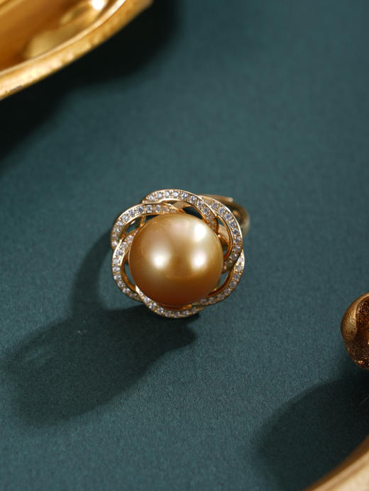 子佩集【芳华倾心】银S925珍珠惜王妃戒指【HJYJZ012】13mm珠镀金花绕花朵金色珠2601 商品图5