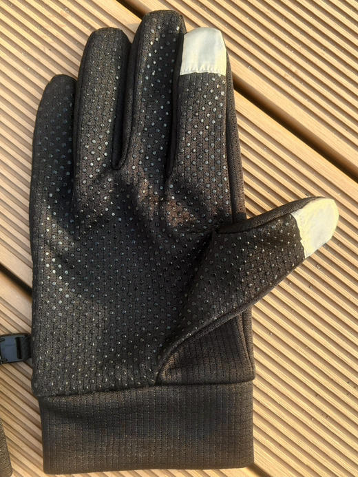 .两色，手套，安德玛ua印花logo保暖防护可触屏防滑手套 商品图2