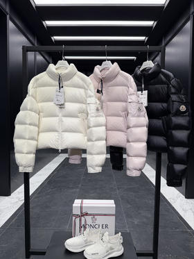 蒙口 Petra女士短款羽绒夹克套 三色 （MT）