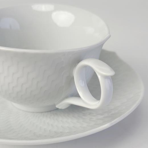 品牌直发 Meissen 神奇波浪素白茶杯碟  杯180mLx1+碟14cmx1 商品图2