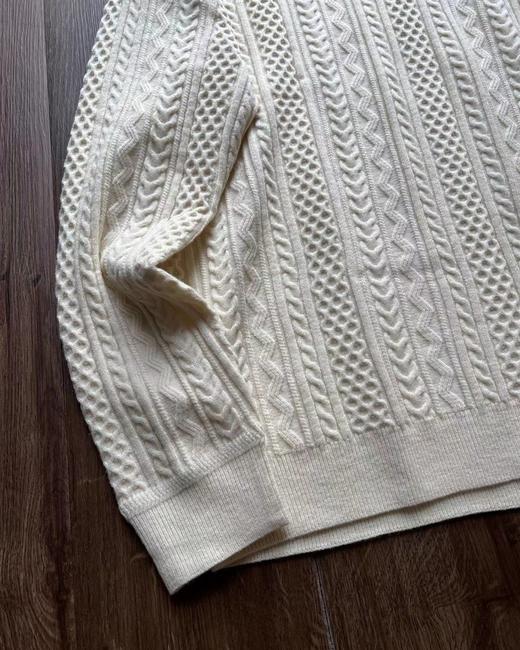 F011337男士圆领肌理感绞花毛衣保暖针织衫上衣 商品图13