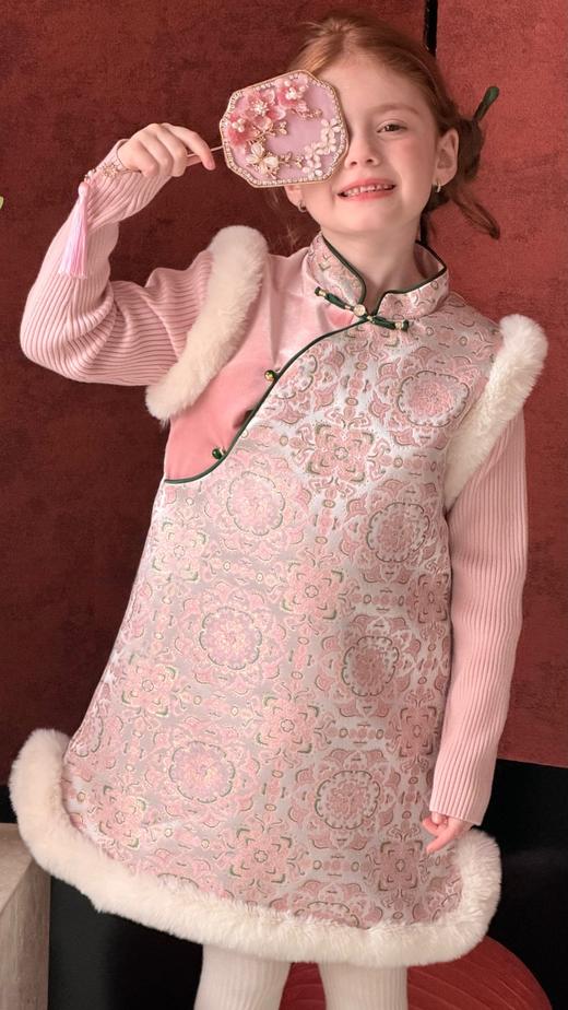 粉绒连衣裙 商品图3