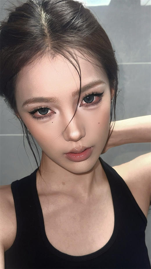 Supercolor 感性摩羯 半年抛直径14.5mm日常美瞳 蓝色 商品图0