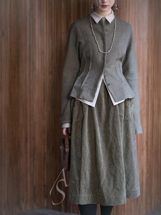 Cortana 苔绿色RIDER 羊绒圆领收腰短夹克 商品图1