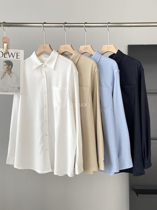 【多妈团购 高智风加厚磨毛衬衫】又软又暖，又贴肤，根本不想脱~100%纯棉+双面磨毛，贴身穿巨舒服，宽松H型直身版型太显瘦！简约又低调-连横 商品图4