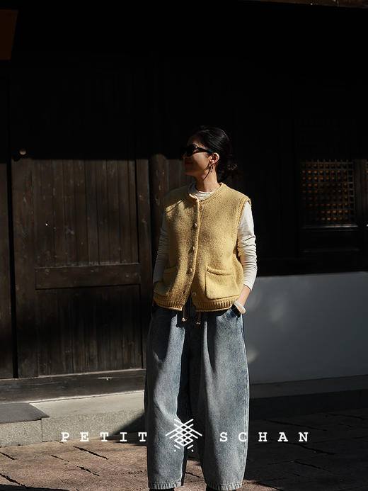 Petit Schan小闪 CLO#1025 Chubby 小胖过大年 绵羊毛混纺彩点针织马甲 商品图3