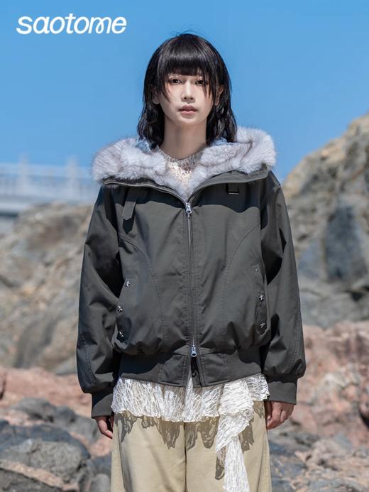 早乙女惠子saotome/STMWT130345/毛领连帽棉服短夹克 商品图3