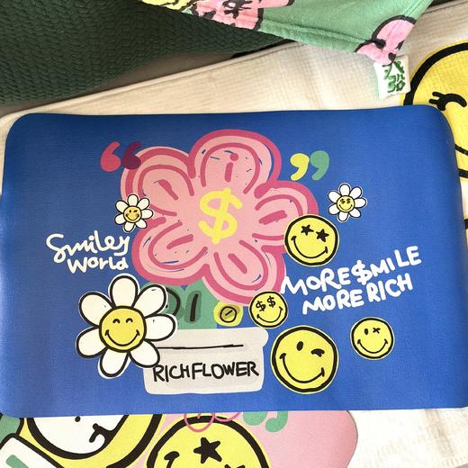 【法国Smiley经典笑脸IP“有钱花”家居好物】擦手巾、地垫、香挂、抱枕、挂画、盖毯 商品图9
