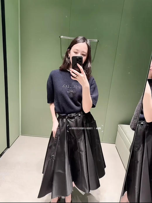 普拉达 刺绣字母短袖针织衫(MM) 商品图2