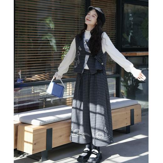 两三事梵高文艺学院星图2026春季新款绳绣格子马夹阔腿裤两件套女 商品图0