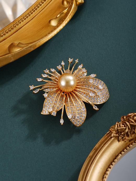 子佩集【花开永恒】珍珠惜王妃胸针【HJYXZ003】12.5mm珠镀金桃花金色珠2601 商品图5