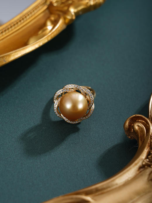 子佩集【芳华倾心】银S925珍珠惜王妃戒指【HJYJZ012】13mm珠镀金花绕花朵金色珠2601 商品图4