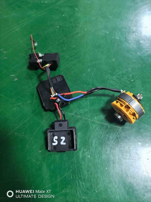 【货号05884】牧田款21V无刷锂电钻电机总成13齿锂电钻开关控制板插脚电机锂电钻配件 商品图8