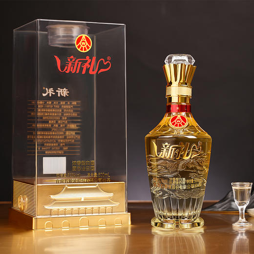 热卖中！！【五粮液股份出品】新礼礼遇·莹水晶 商品图0