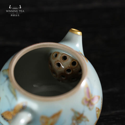 问鼎鼎峰系列天青龙胆壶（梦蝶飞舞） 商品图1