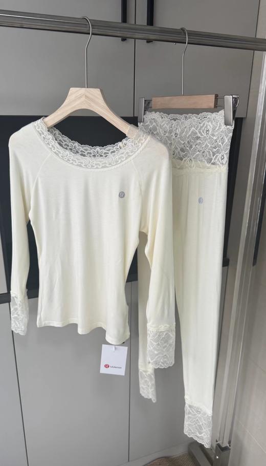 F011338纯欲氛围感拉满女款亲肤磨毛蕾丝保暖套装 商品图8