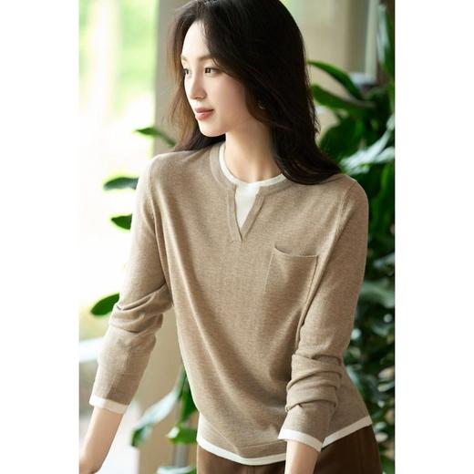 「自」全新升级【铂金会员183/天猫239/差价56】(13256)洛诗琳精纺羊毛撞色针织衫上衣2026春季假两件百搭打底上衣 商品图1