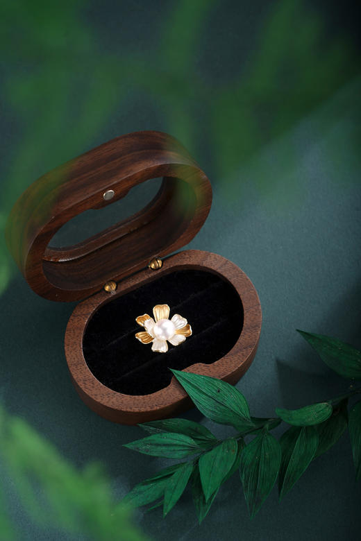 子佩集【花缘灿梦】银S925珍珠惜王妃套链【XXDZ052】7mm珠镀金三瓣花双色2601 商品图6