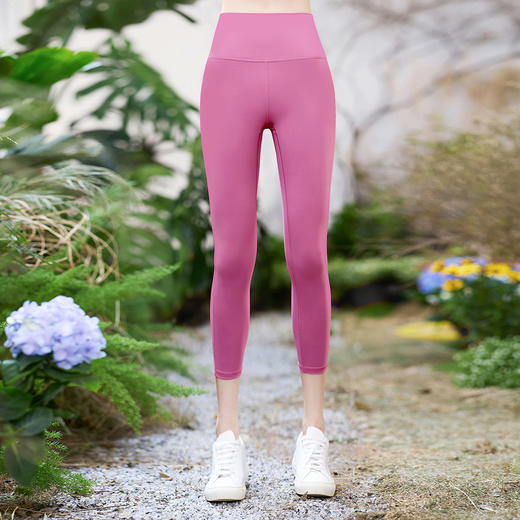 A20781蜜桃臀运动瑜伽八分裤 商品图7