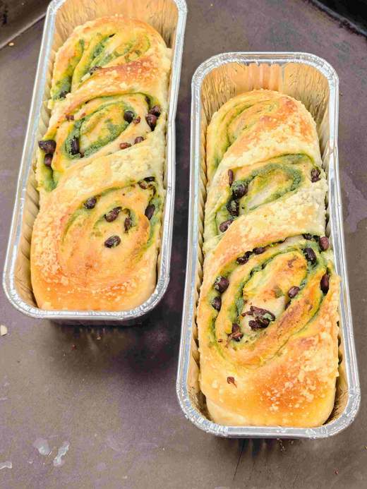 抹茶蜜豆奶酪包 商品图0