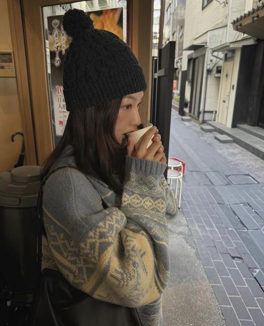 F011305女士雪花提花撞色费尔岛针织纽扣开衫外套 商品图7