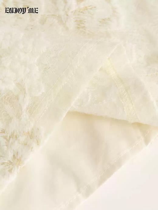 【门店同款】ENJOY冬季“烟火漫春”冬宜雪中式上衣 168943820 商品图4