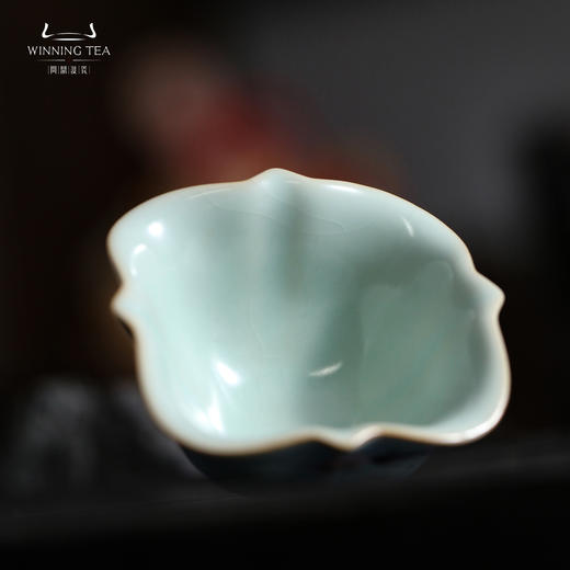 问鼎鼎峰系列天青老款银杏杯（梦蝶飞舞） 商品图2