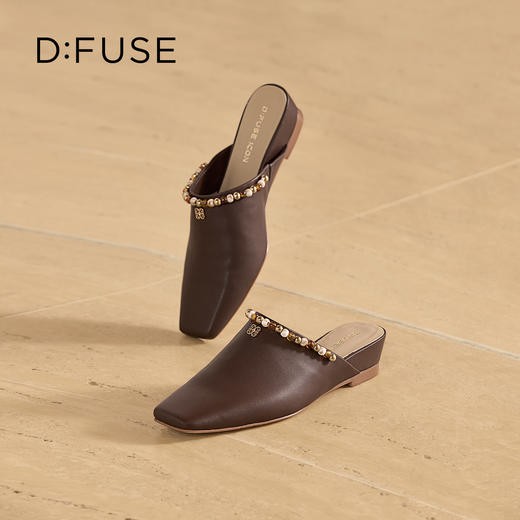 Dfuse迪芙斯2026春季新款时尚羊皮方头串珠穆勒拖鞋平底穆勒鞋单鞋DFE1110055 商品图4