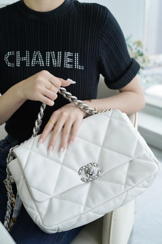 CHANEL香奈儿 19Bag 系列翻盖双链条 羊皮 单肩斜挎包 （大中小号）（LZ*MM） 商品图7