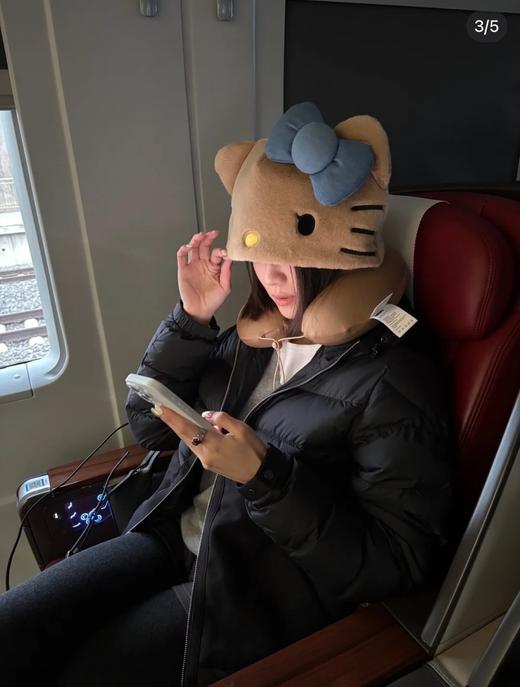 一店k 戴上𝗞𝗶𝘁𝘁𝘆酱脑袋咯ᜊ🥣 ！心心念念的黑皮三件套終於来啦！野兽联名豹纹小憩套装！✈️出行氛围感拉满！帆布袋U型枕毯子三件套 商品图1