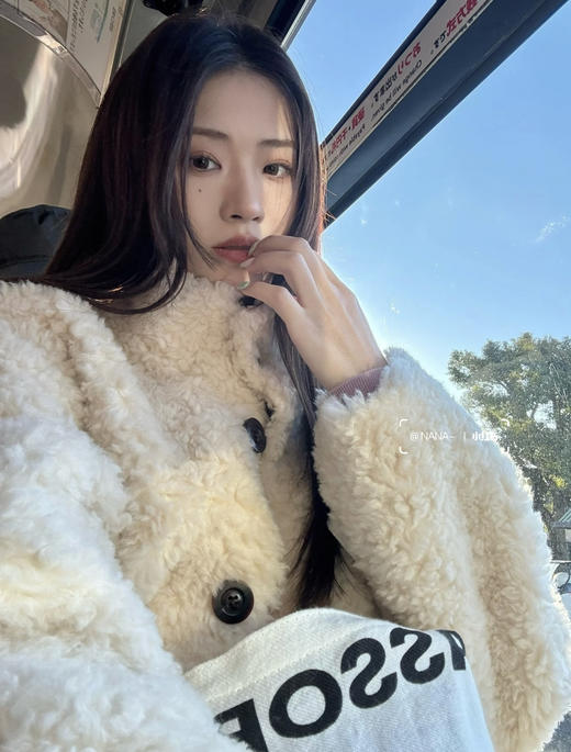 软fufu的羊羔毛混纺立领大衣 商品图8