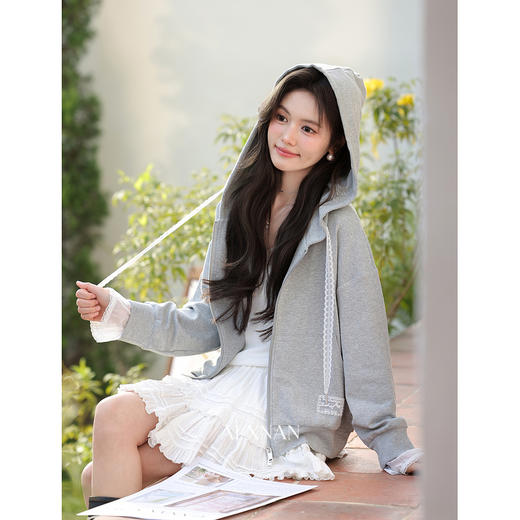 鹿向南「琢磨不透」灰色长袖卫衣女春季新款时尚修身外搭开衫上衣 商品图1