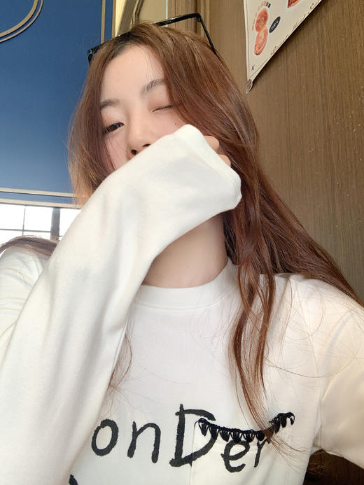 <曾小咸推荐>现货秒杀 ！微信超特价！韩系字母印花磨毛打底衫 日常129.99 立减70 秒杀59.99！！ 商品图6