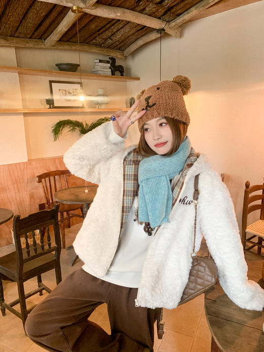 <曾小咸推荐>现货秒杀 ！微信超特价！韩系小熊耳朵羊羔绒外套 日常329.99 立减170 秒杀159.99！！ 商品图9