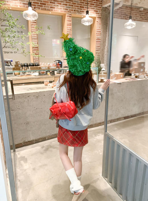 <曾小咸推荐>现货秒杀 ！微信超特价！韩系小狗加绒卫衣 日常199.99 立减110 秒杀89.99！！ 商品图9