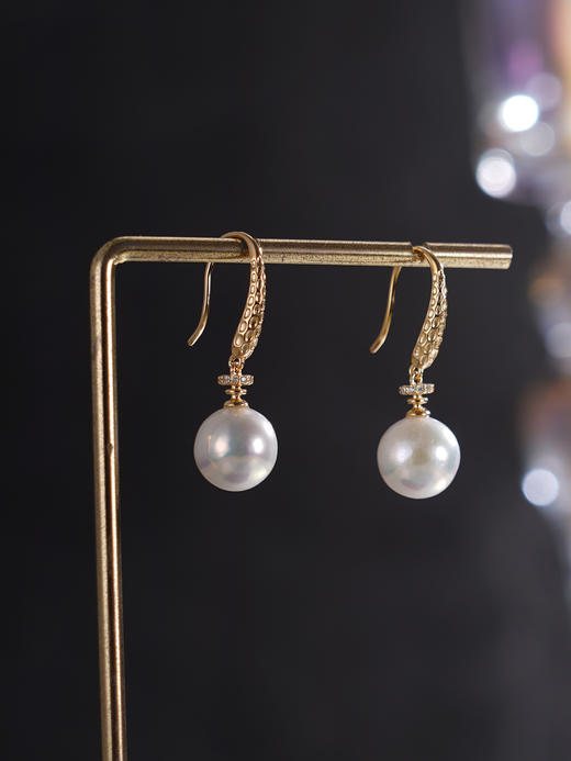 子佩集【月华轨迹】银S925珍珠惜王妃耳环【E4378】10mm珠双色单珠蛇纹2601 商品图11