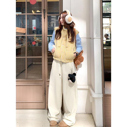 <曾小咸推荐>现货秒杀 ！微信超特价！韩系多巴胺格子马甲 日常249.99 立减120 秒杀129.99！！ 商品图1