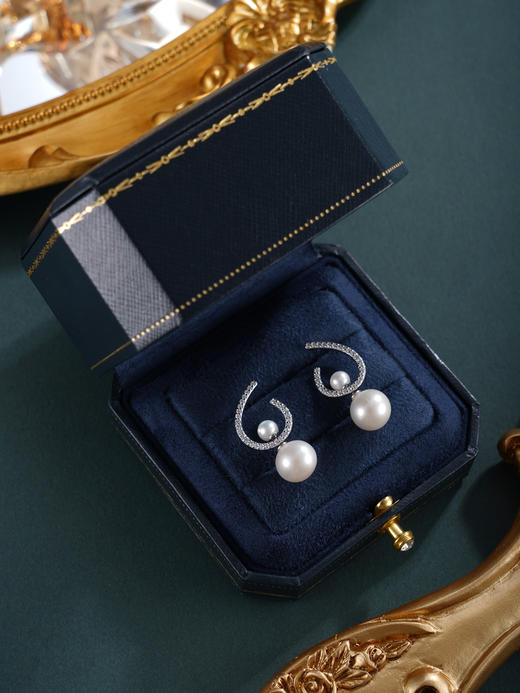 子佩集【潮汐物语】银S925珍珠惜王妃耳钉【MLEH027】9.5mm大珠半环吊球2601 商品图2