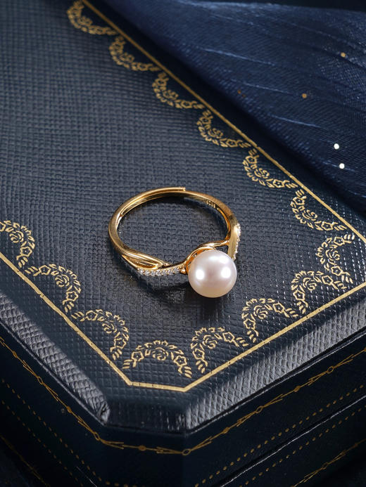 子佩集【风华律动】银S925珍珠惜王妃戒指【R1942】7mm珠镀金交织缠绕2601 商品图5