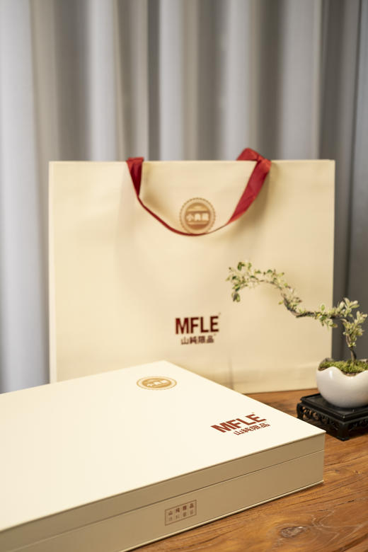 新年典藏礼盒。茶香迎新年，礼到福也到 商品图1