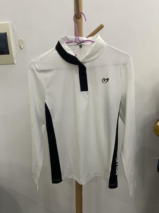 全新日系品牌兔耳朵女士长袖T恤M码秒杀价128元 商品图0