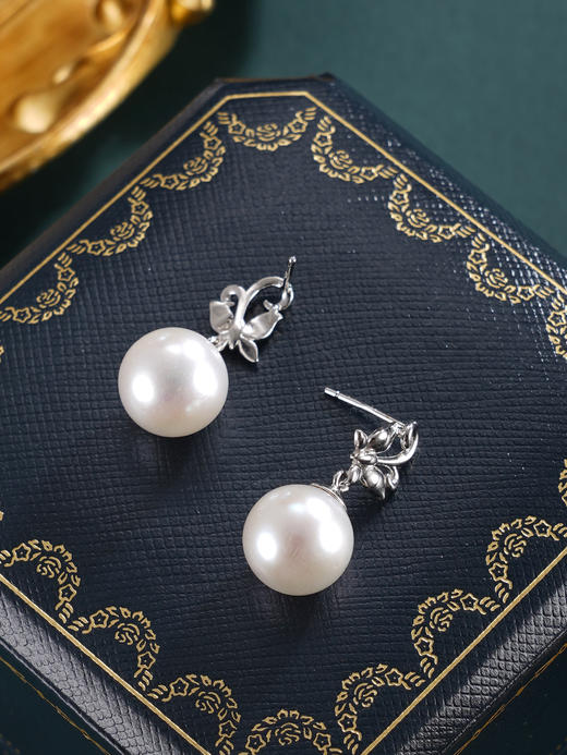 子佩集【蝴蝶知遇】银S925珍珠惜王妃耳钉【E4030】11mm珠双色蝴蝶2601 商品图13