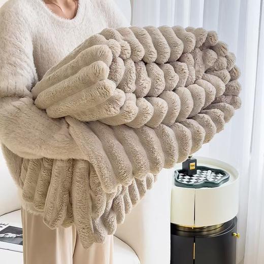 加厚仿兔毛绒毯 商品图1