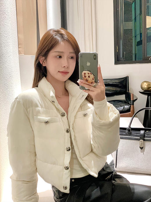 M码特价现货 绒冬奶芙 御寒温暖感/90白鸭绒羽绒服 商品图0