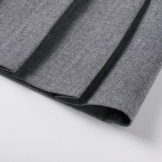 奢姿2025年春季新款大码女装韩系套装胖妹妹复古风马甲百褶三件套9951992813 商品图4