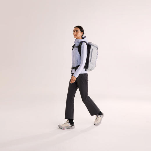 KAILAS凯乐石 女款M8连帽软壳外套 KG2539206 商品图2