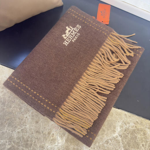 秋冬特惠💰290 爱马仕围巾 大H难得一见的温柔配色 商品图4