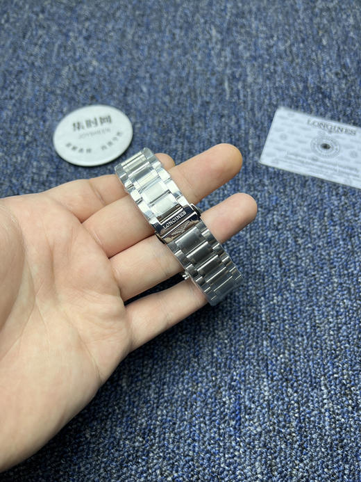 【新款大号40mm】浪琴名匠3点历系列 经典数字面 男士腕表
机芯：进口西铁城 商品图6